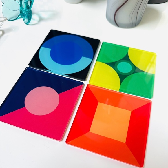 Amazon.com: Irenare 8 Pieces Colorful Acrylic Coaster 3.9  New Colorful Geometric Acrylic Coaster Set